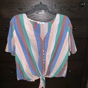 Tie in front Short sleeve shirt